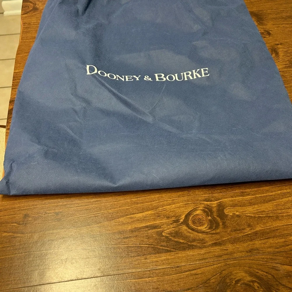 Dooney & Bourke Lucca Leather Barlow Bag - Picture 8 of 10